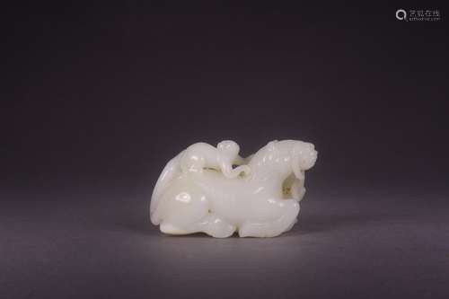 , hotan white jade seal hou the pieces immediatelySize: 7.9 ...