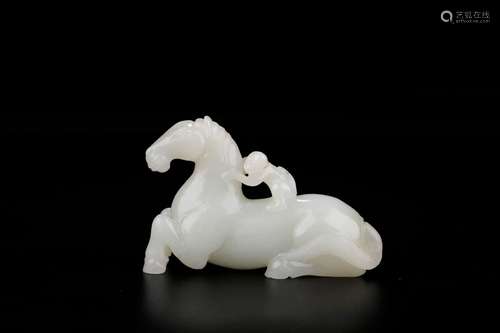 , hotan white jade seal hou the pieces immediatelySize: 10 x...