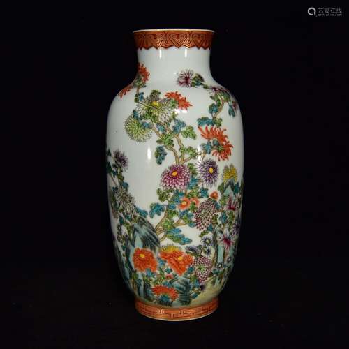 Pastel chrysanthemum grain bottle, 25 x 12