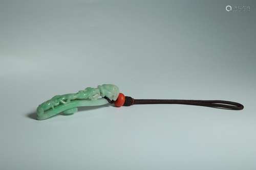 Jade, black dragon godchild bucklesA length of 10.4 grams of...