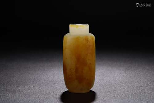 : hetian jade snuff bottle with the skinLong and 3.8 cm wide...