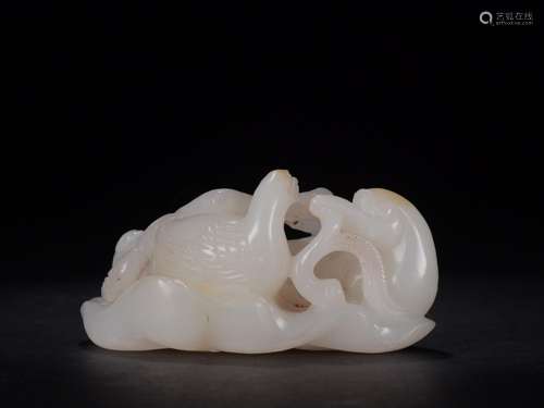 Goose: hetian jade furnishing articlesSize: 8.5 cm long, 4.8...