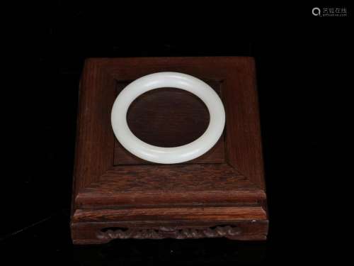 Hetian jade seed makings round bar braceletSpecification: a ...