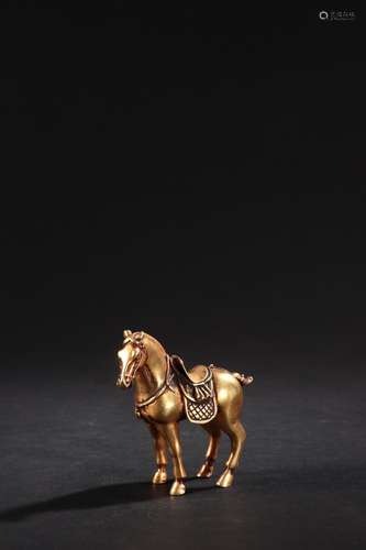 - copper and gold furnishing articles "war horse"S...