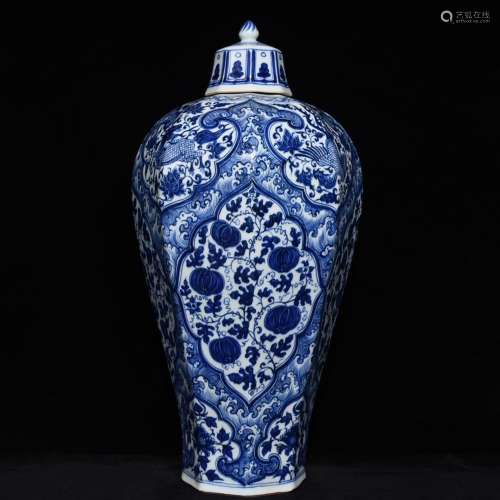 Eight Fang Mei bottle of 50 x26 blue and white fruits and gr...