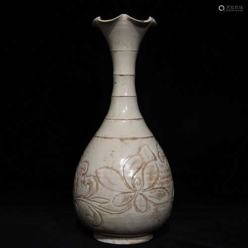 Kiln carved flower grain flower mouth bottle of 30 x 15