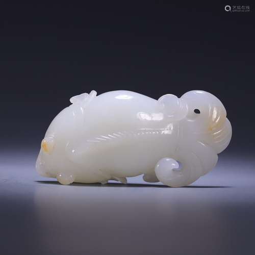 Hetian jade, catfish, size: 8.6 * * * * 3.8 2.3 cm, 71.6 g!