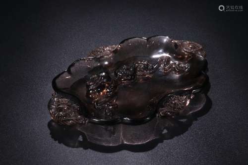 The crystal, ruyi grain lickingSize: 2.2 cm high 19.5 cm wid...