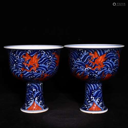 Blue and white alum red sea monster 16.8 x15.8 grain goblet