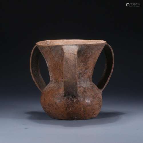 Ma's kiln POTS, and beautiful shape, three ears ears clo...