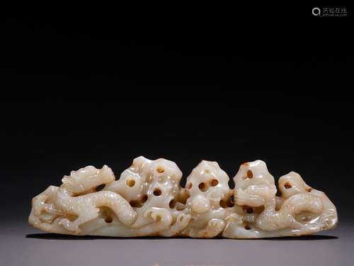 Old hetian jade dragon playing bead son pen rackSpecificatio...