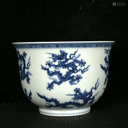 The blue lines, Kowloon admiralty bowl10.7 cm diameter 15.4 ...