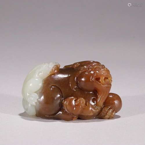 CHINESE HETIAN JADE AUSPICIOUS BEAST