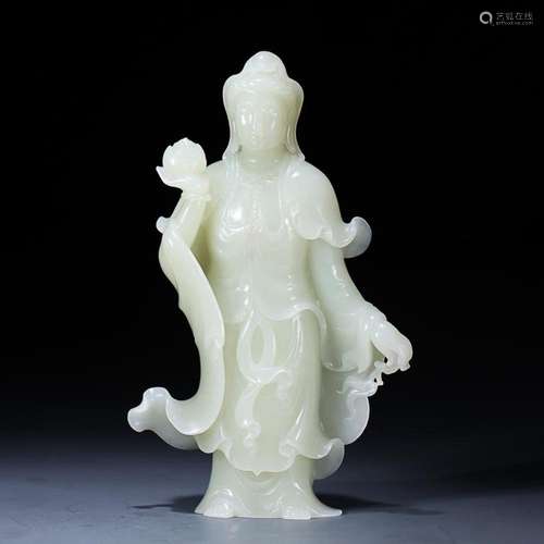 CHINESE HETIAN JADE FIGURE OF GUANYIN