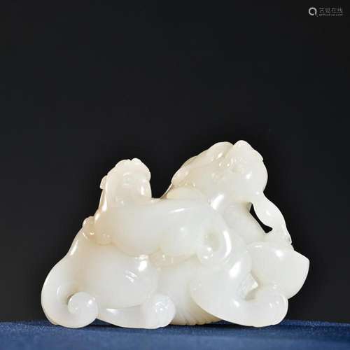 CHINESE HETIAN JADE AUSPICIOUS BEAST