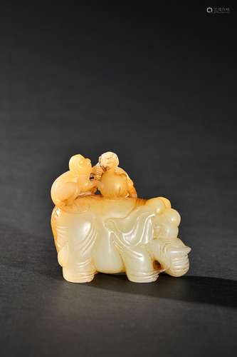 CHINESE HETIAN JADE MONKEY ON ELEPHANT