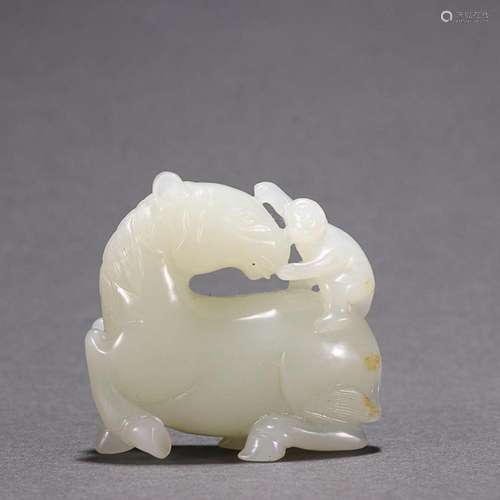 CHINESE HETIAN JADE MONKEY ON HORSE