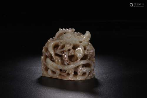 : hetian jade dragon grain roofSize: 5.3 cm wide and 5.6 x 4...