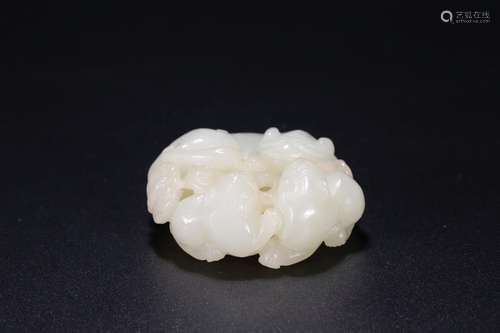 , hotan white jade sSize: 5 * 5 * 2 cm weight: 76 gBased on ...