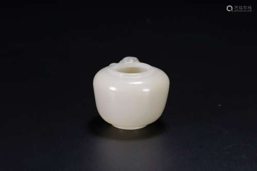 Water jar, hotan jade boySize: high 5.5 cm wide heavy: 61 gr...
