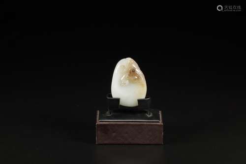 , hotan white jade seal hou to hang right awaySize: 4.7 * 2....