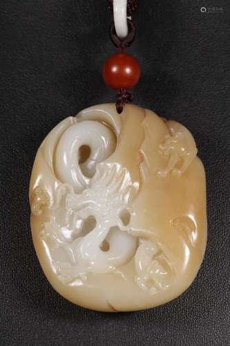 Wait oil aniseed hotan jade carving a long press of the hand...
