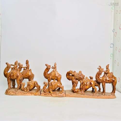 Twisted placenta porcelain silk road camel, 30 cm tall, 99 c...