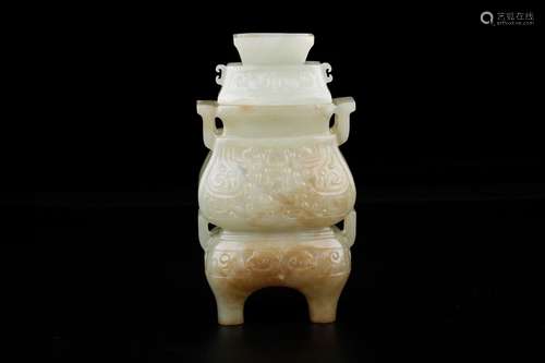 Capping, hotan white jade beast grain four feetSize: 18 high...