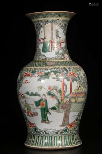 CHINESE FAMILLE-VERTE VASE DEPICTING 'FIGURE STORY'