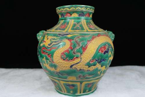 Beautiful Chinese fahua color porcelain incised pot