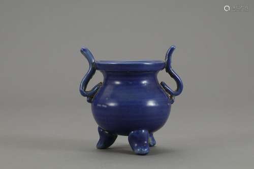 , blue glaze ears furnace with three legsSize: high abdomina...