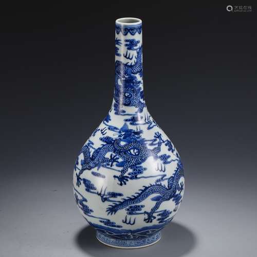 Blue and white dragon, bottleSize, high 14.7 cm in diameter ...