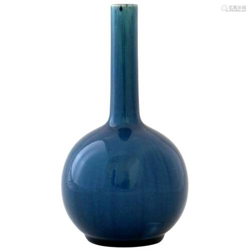 Linthorpe small bottle vase, circa 1881