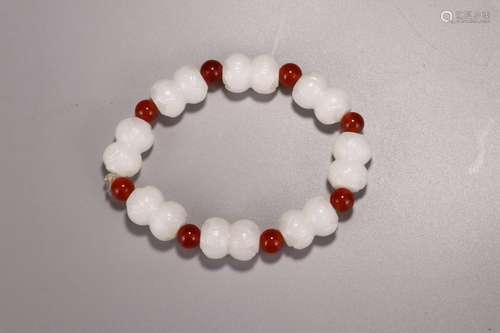 : hetian jade Yang fu lotus bead string1.9 cm long, 1.3 cm i...