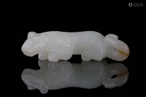 , hotan Bai Yuhu piecesLong 8 CM wide and 1.9 CM high 2.1 CM...