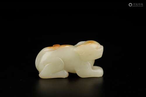 And hetian jade put a catSize: 7 * 2.5 * 4 cm weight: 105 gF...