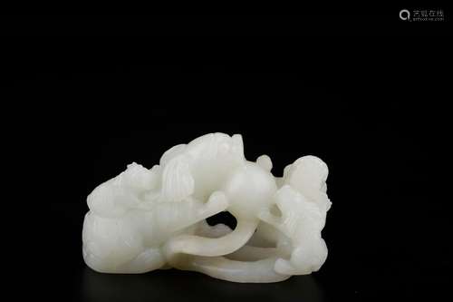 , hotan jade lion play the ballSize: 9 * 5 * 6 cm weight: 18...