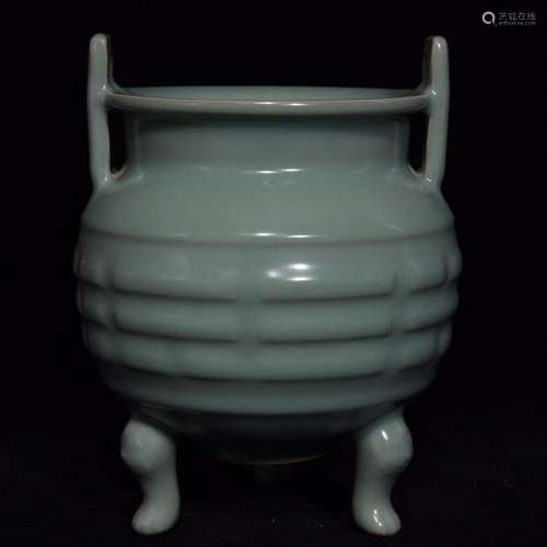 Longquan celadon gossip furnace 19.8 x15cm