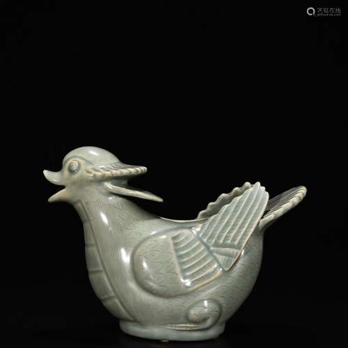 The kiln celadon duck type water jar22 cm high 16 cm wide900