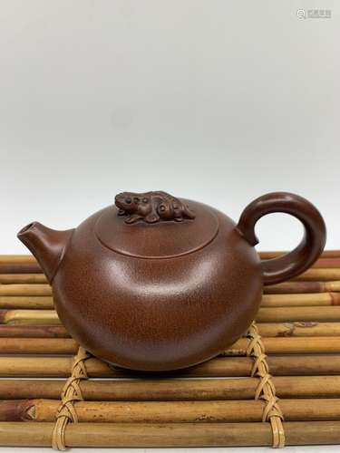 Chinese Yixing Zisha clay Handmade Exquisite Teapot  13380