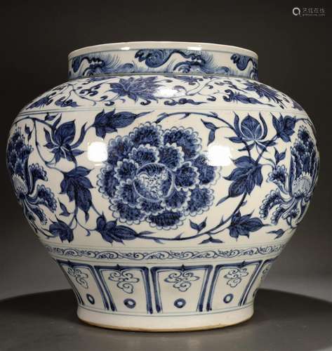 A Superb Blue And White 'Scrolling Flower' Jar