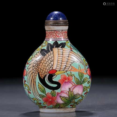 A Glass Painted 'Crane and Flower' Sunff Bottle