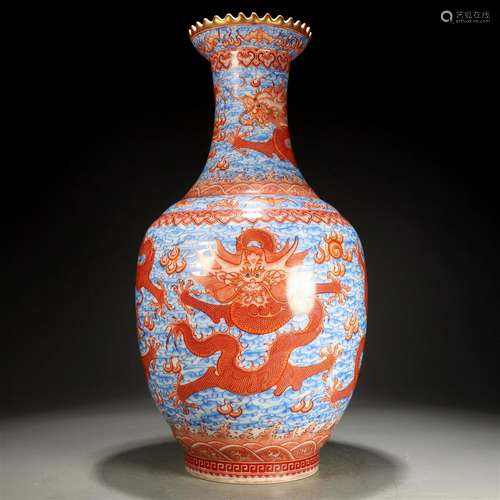 A Magnificent Imperial Cuicai Iron-Red Gilded 'Cloud&...