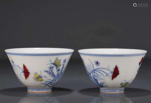 A Gorgeous Pair Of Blue And White Wucai 'Flower& But...