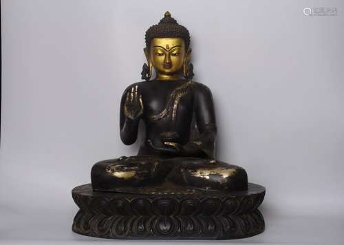 Copper Buddha had statue, the statue of refined copper casti...