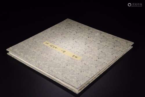 "Liu nian" cross albumsSize: 38 cm wide 38 cm wide...