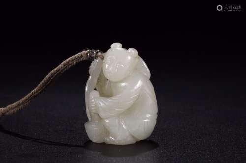 : put a hetian jade the ladA 3 cm long and 4.1 cm wide 5.6 c...