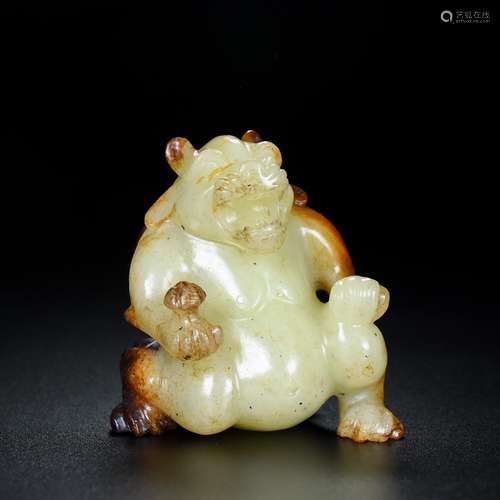 Treasures, and hetian jade fly bearSize, 6.5 5 high 7 cm wid...