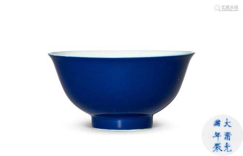 清光绪丨祭蓝釉碗