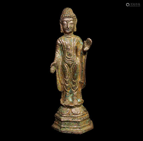 唐代 銅鎏金釋迦牟尼佛像